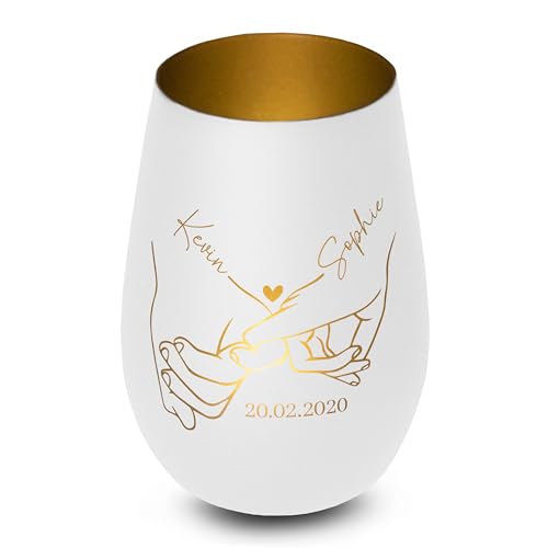 Elegantes personalisiertes Windlicht aus Glas in Weiß-Gold Haltende Hände - Liebesgeschenk für Paare mit Gravur, Name
