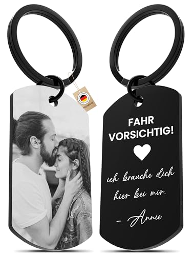 Meinearmbänder® Personalisierter Schlüsselanhänger mit Foto & Gravur „Fahr vorsichtig“ – Edelstahl Anhänger, Auto Glücksbringer, Geschenkidee für Männer & Väter